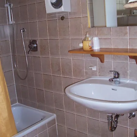 Apartment Hecking *