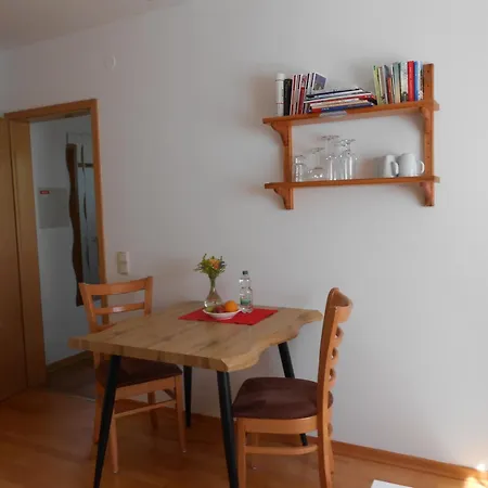 Apartment Hecking *